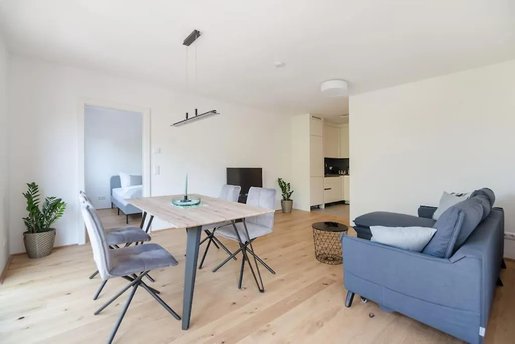Apartment Ferienwohnung Grüne und zentrale Ruhelage im Neubau mit Balkon Wien